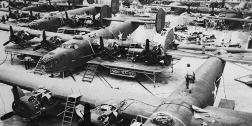 Production of B-24 Liberators at Ford plant in Detroit, MI. (Understanding Capitalism Part V: Evolution of the American Economy. Price, R.G., March 15, 2013/Released)